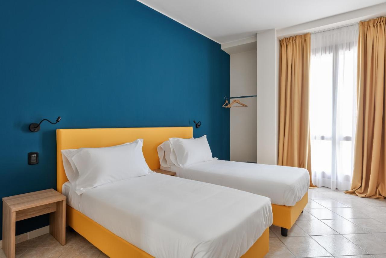 Hotel Riva Alassio Dış mekan fotoğraf