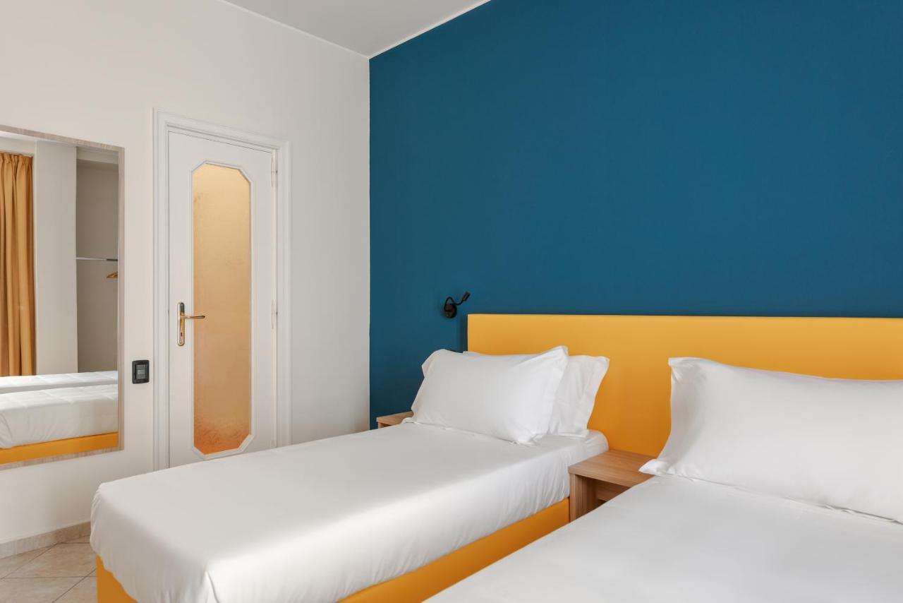 Hotel Riva Alassio Dış mekan fotoğraf